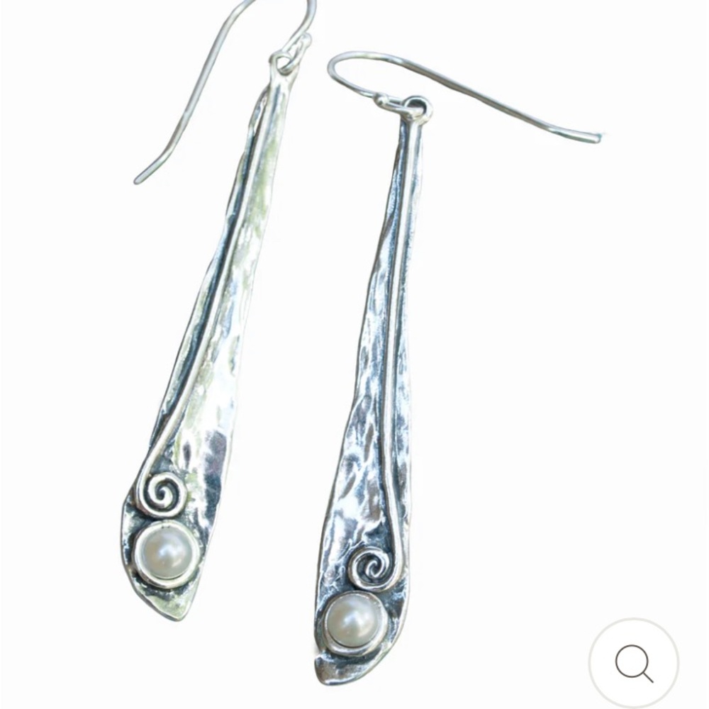 Pearly Vine Earrings